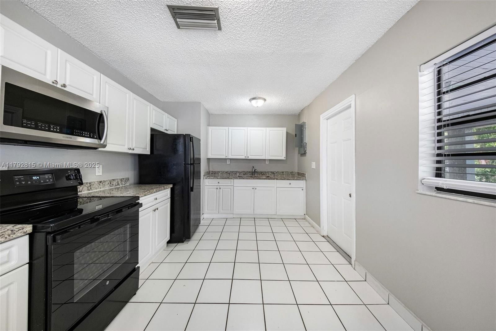 Real estate property located at 30610 156th Ave, Miami-dade, 21 St Century Homes 1st S, Homestead, FL