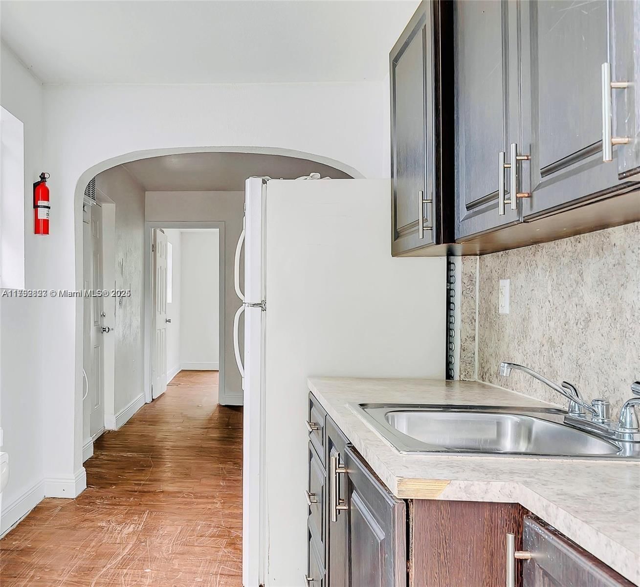 Real estate property located at 5434 5th Ave, Miami-dade, Buena Vista Gardens, Miami, FL