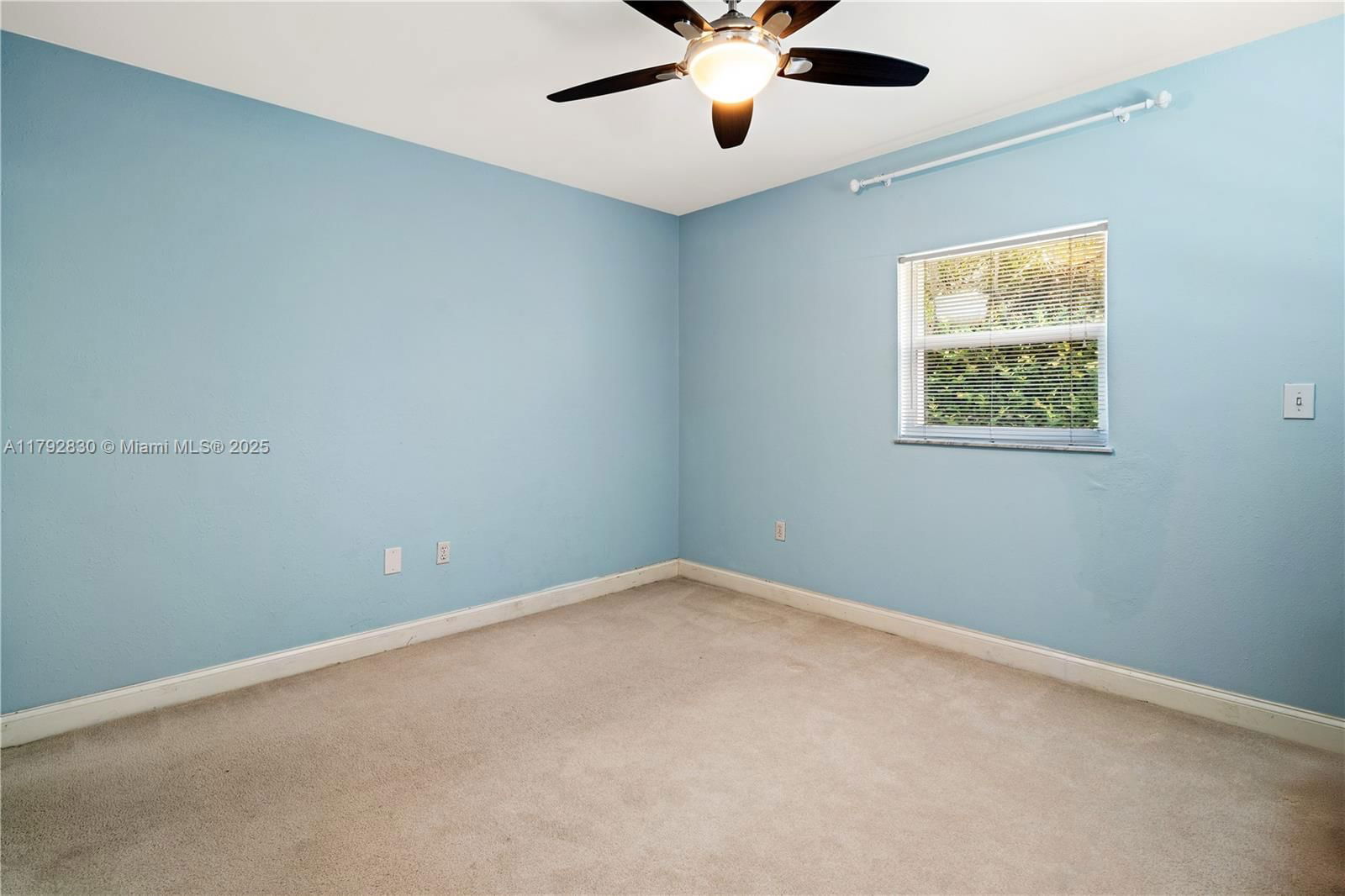 Real estate property located at 310 Woodcrest Rd, Miami-dade, Tropical Isle Homes Sub 4, Key Biscayne, FL