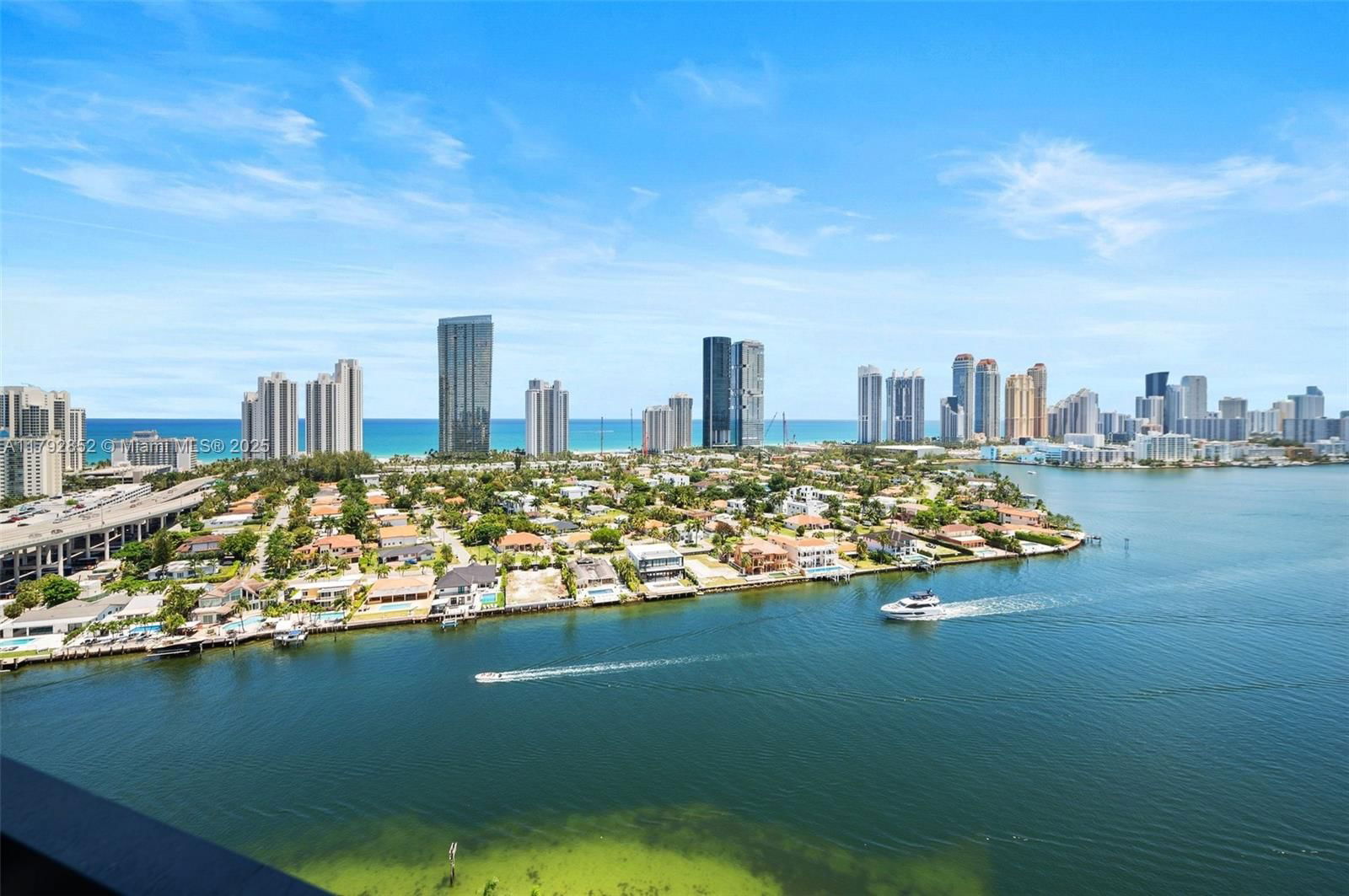 Real estate property located at 19101 36th Ct #2509, Miami-dade, Mystic Pointe Condo No Th, Aventura, FL