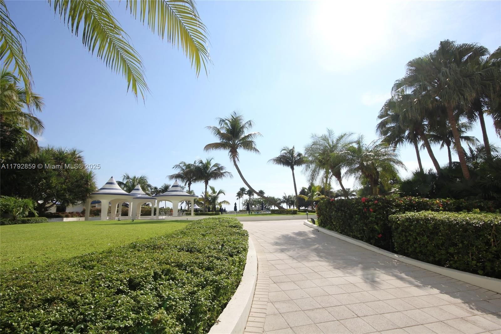 Real estate property located at 5151 Collins Ave #634, Miami-dade, Seacoast 5151 Condo, Miami Beach, FL
