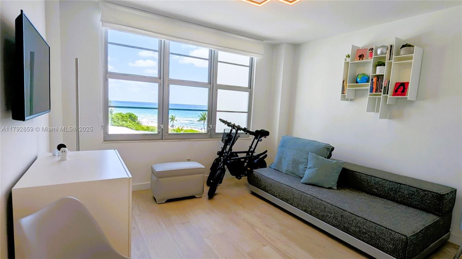 Real estate property located at 5151 Collins Ave #634, Miami-dade, Seacoast 5151 Condo, Miami Beach, FL