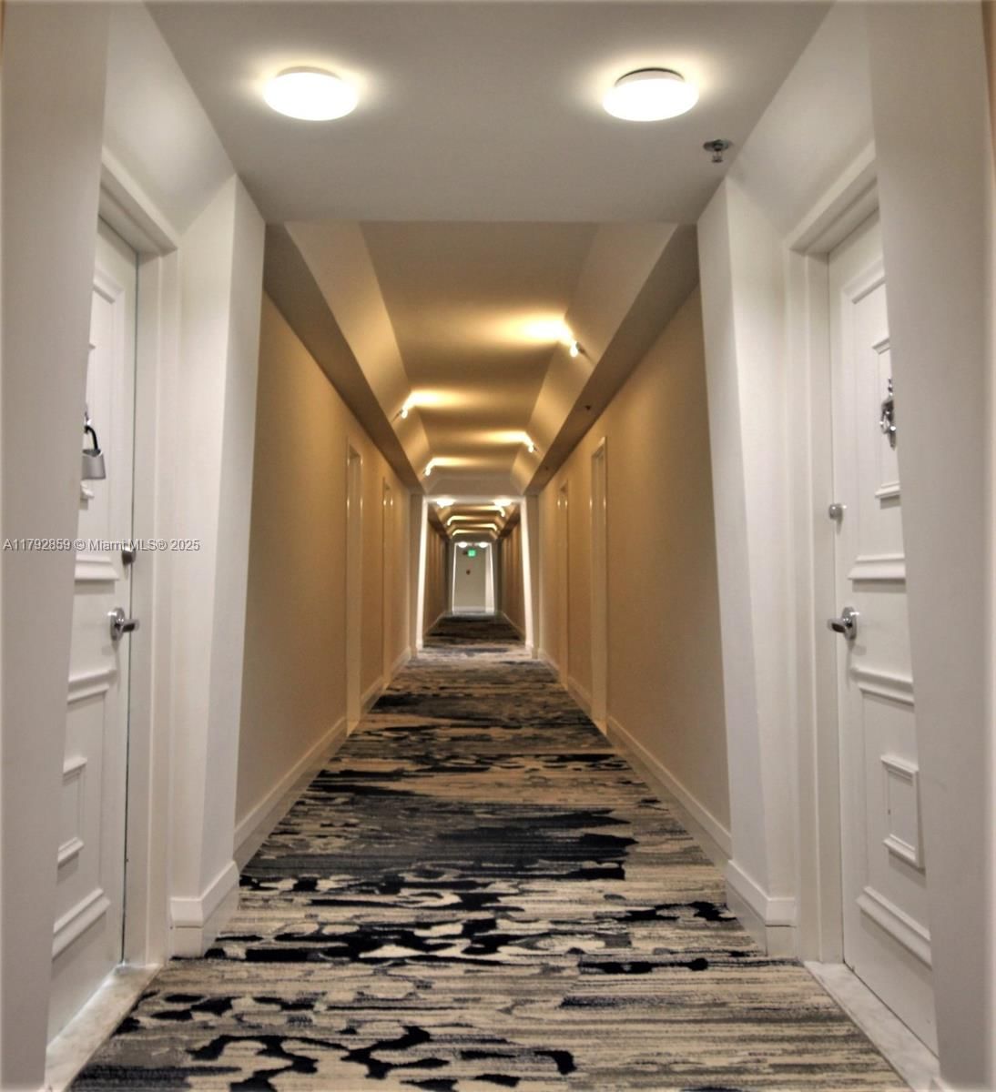 Real estate property located at 5151 Collins Ave #634, Miami-dade, Seacoast 5151 Condo, Miami Beach, FL