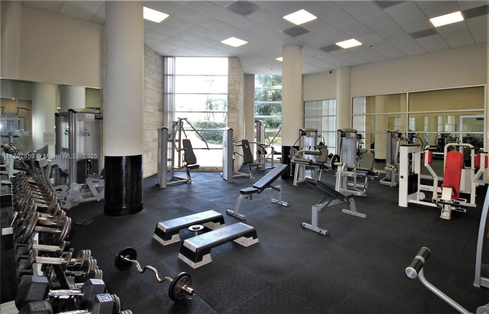 Real estate property located at 5151 Collins Ave #634, Miami-dade, Seacoast 5151 Condo, Miami Beach, FL
