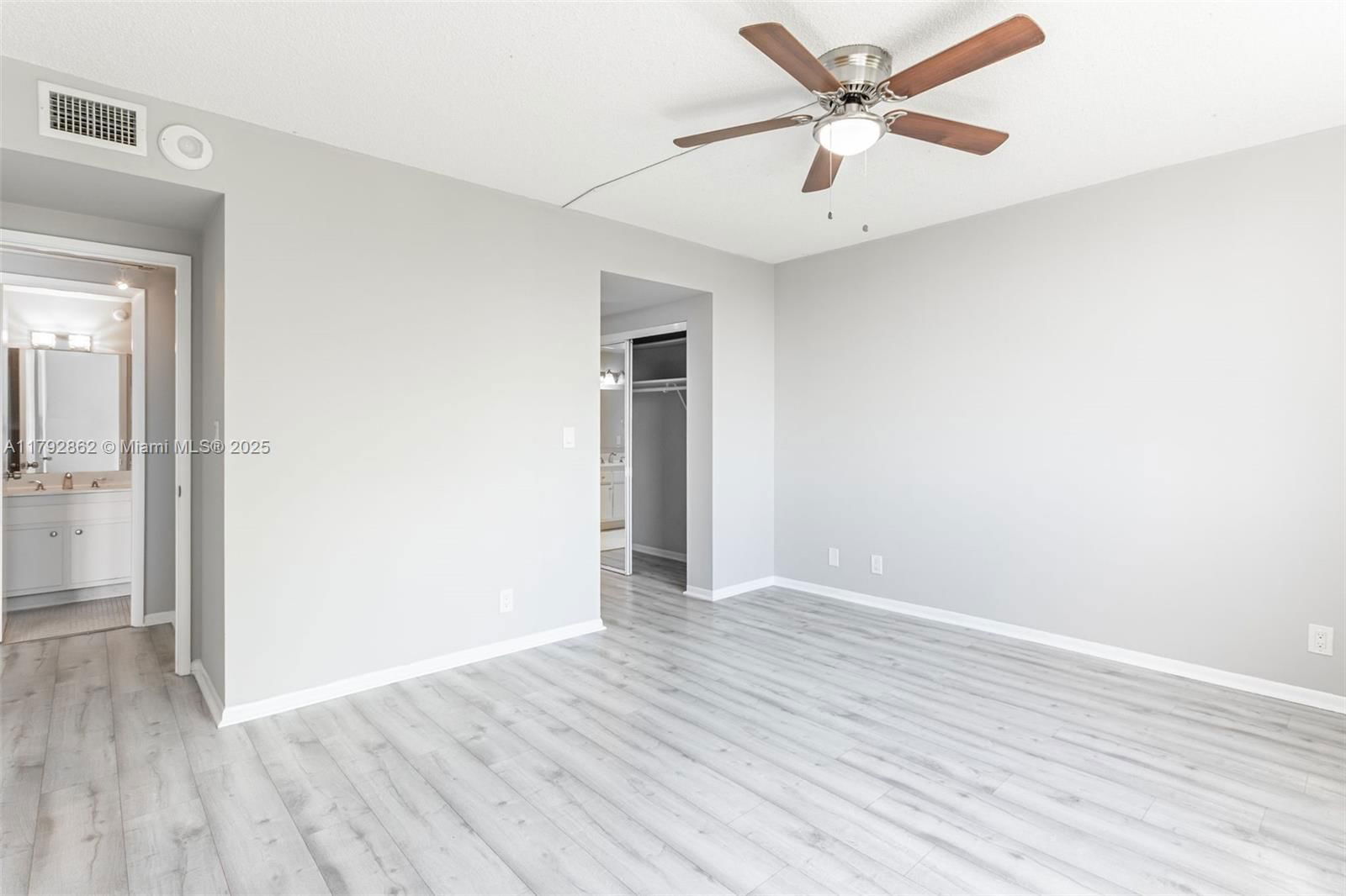 Real estate property located at 4200 Hillcrest Dr #505, Broward, Hillcrest East No 24 Cond, Hollywood, FL