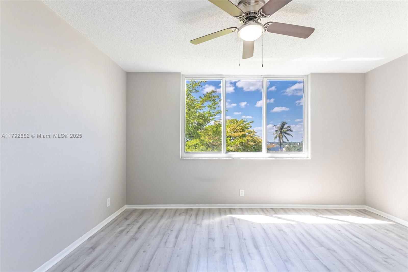 Real estate property located at 4200 Hillcrest Dr #505, Broward, Hillcrest East No 24 Cond, Hollywood, FL
