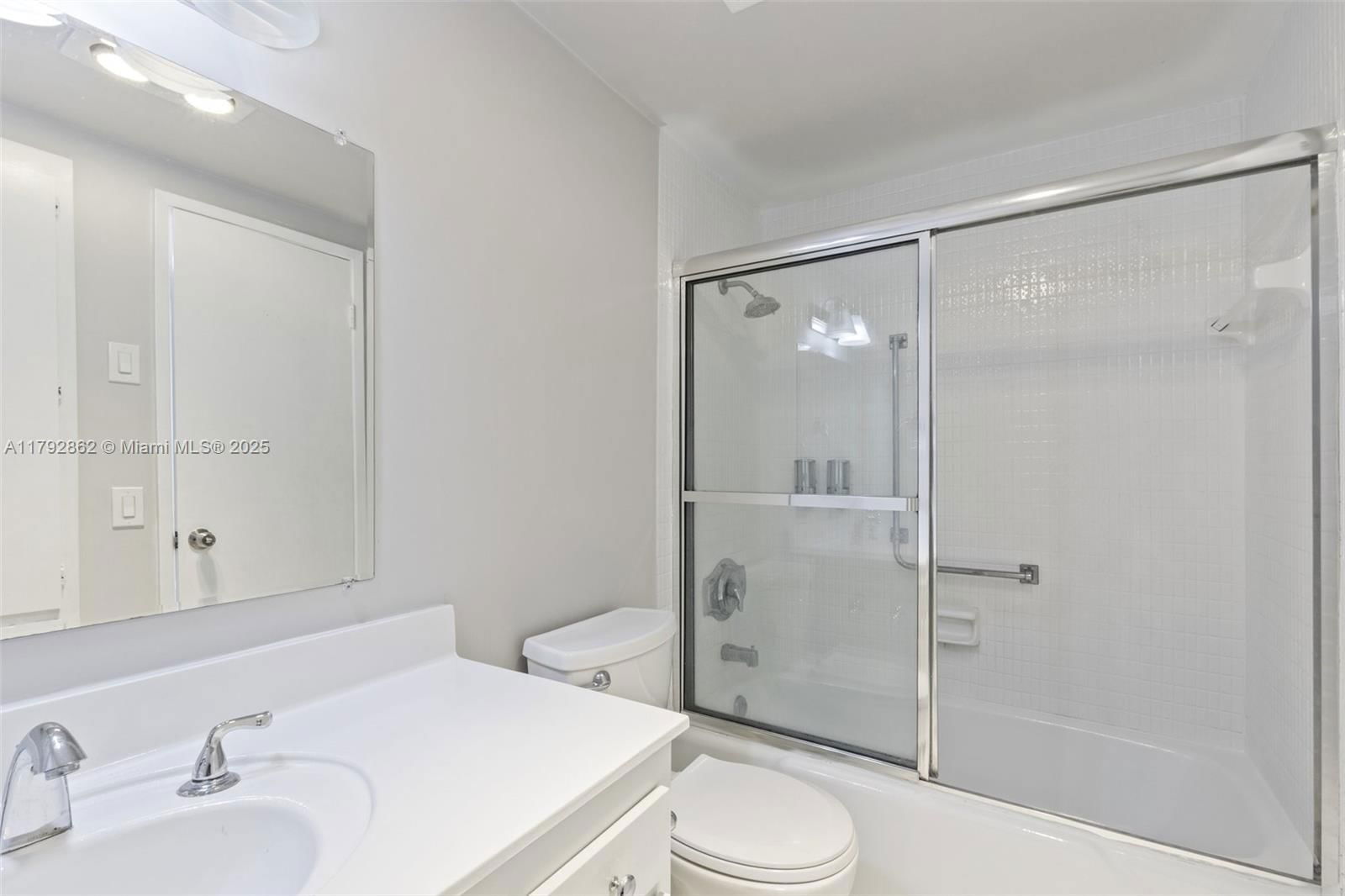 Real estate property located at 4200 Hillcrest Dr #505, Broward, Hillcrest East No 24 Cond, Hollywood, FL