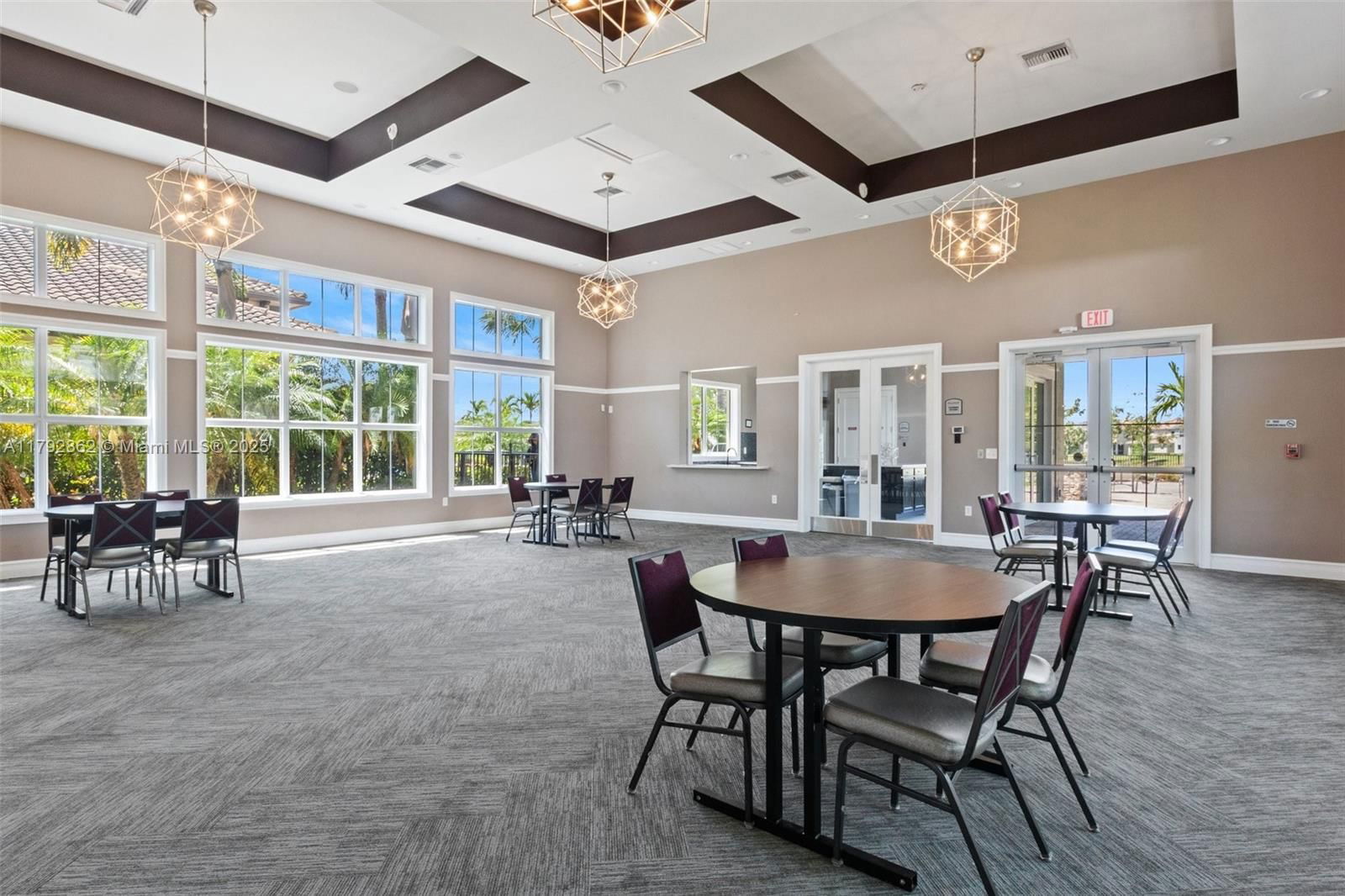Real estate property located at 4200 Hillcrest Dr #505, Broward, Hillcrest East No 24 Cond, Hollywood, FL