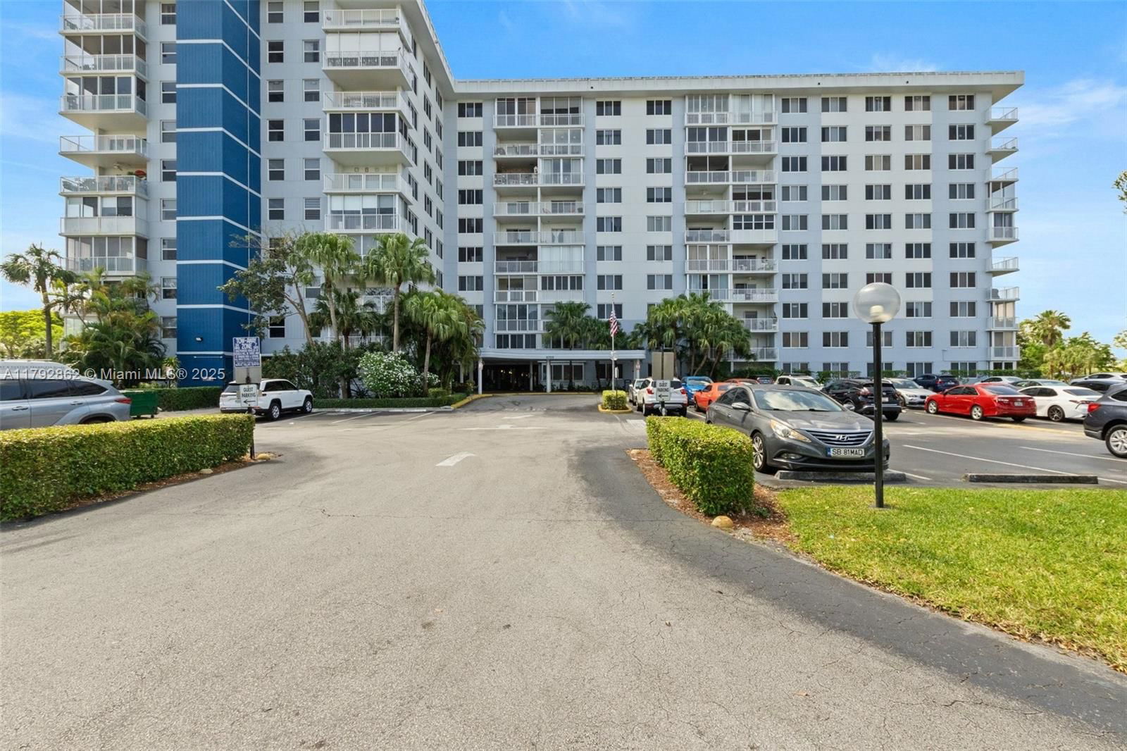 Real estate property located at 4200 Hillcrest Dr #505, Broward, Hillcrest East No 24 Cond, Hollywood, FL