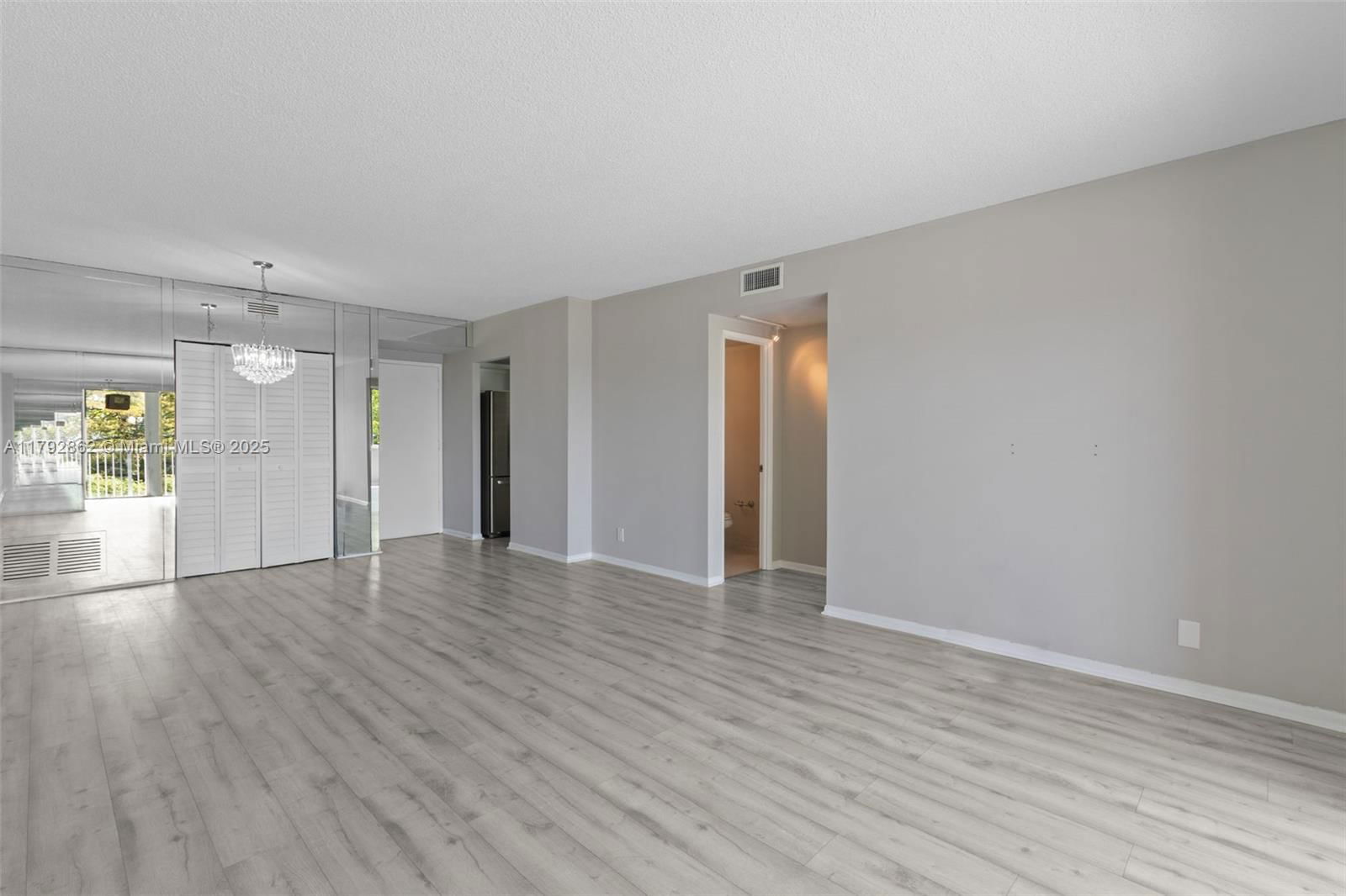 Real estate property located at 4200 Hillcrest Dr #505, Broward, Hillcrest East No 24 Cond, Hollywood, FL