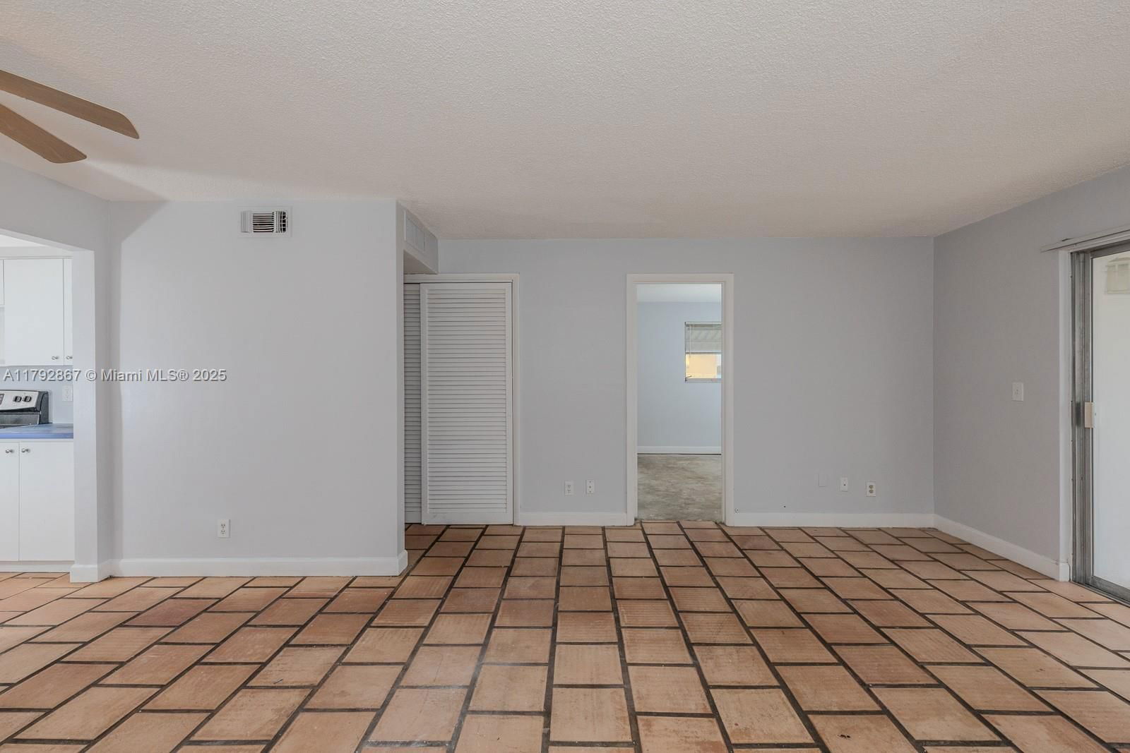 Real estate property located at 3710 Harrison St #1, Broward, Villas 1 Condo, Hollywood, FL