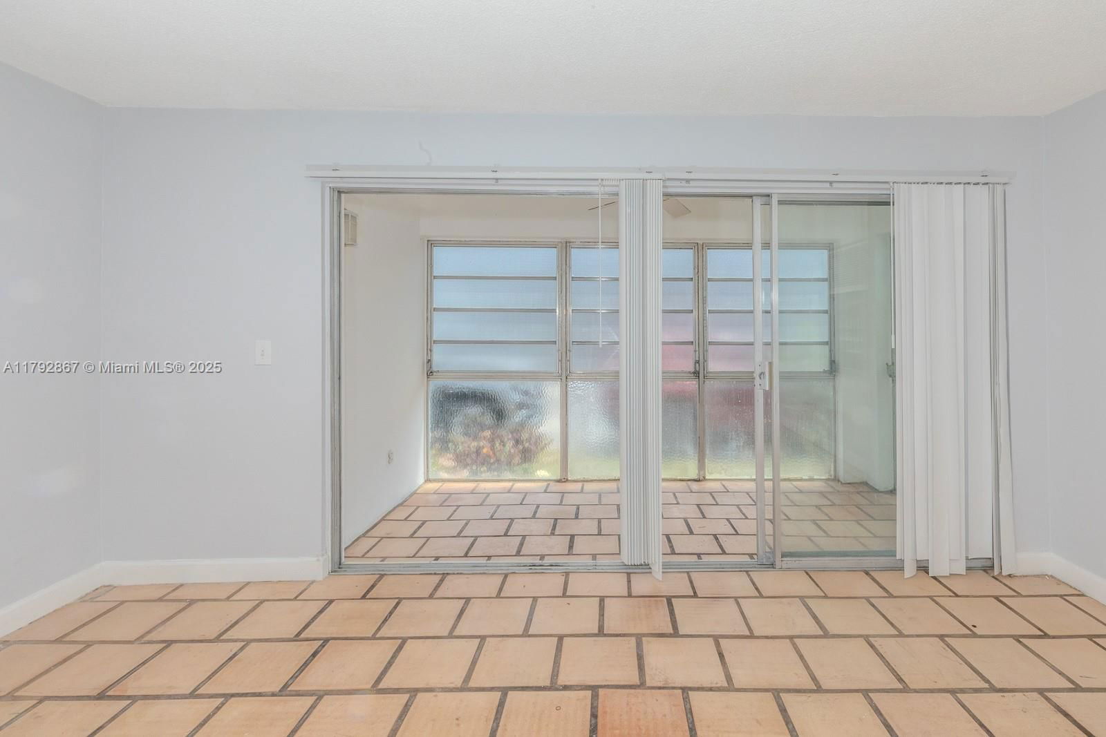 Real estate property located at 3710 Harrison St #1, Broward, Villas 1 Condo, Hollywood, FL