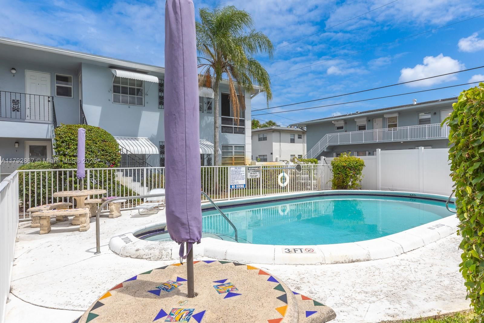 Real estate property located at 3710 Harrison St #1, Broward, Villas 1 Condo, Hollywood, FL