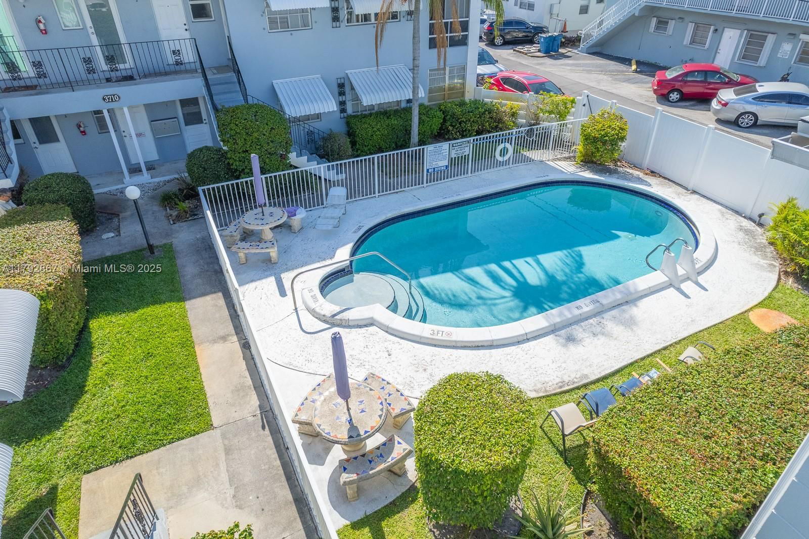 Real estate property located at 3710 Harrison St #1, Broward, Villas 1 Condo, Hollywood, FL
