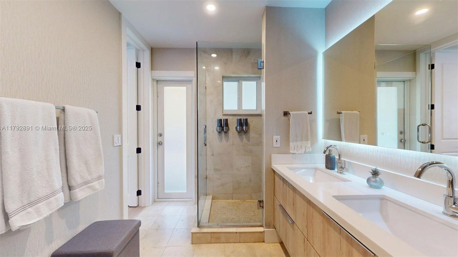 Real estate property located at 6600 144th St, Miami-dade, Kings Bay Sub, Coral Gables, FL