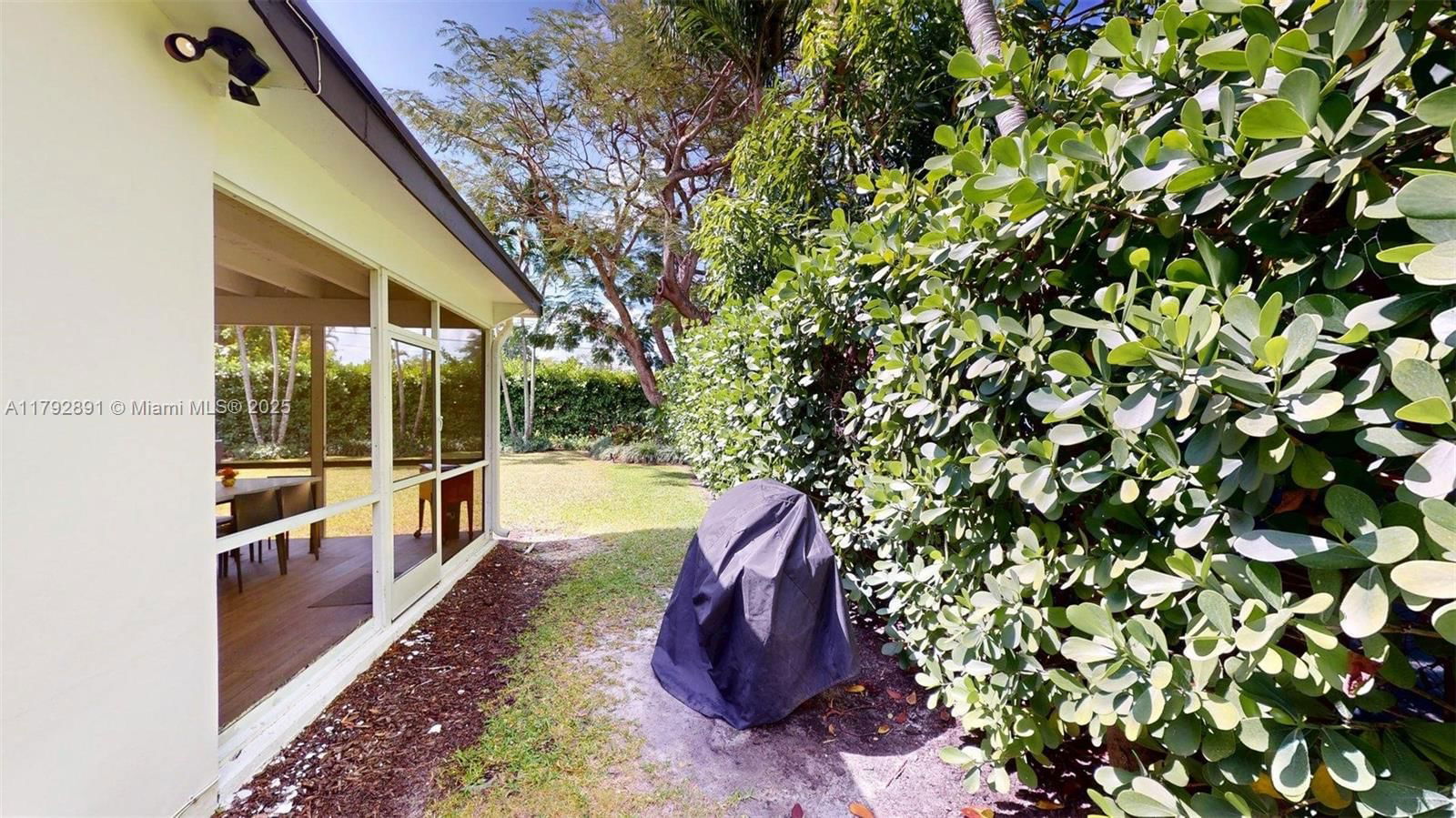 Real estate property located at 6600 144th St, Miami-dade, Kings Bay Sub, Coral Gables, FL