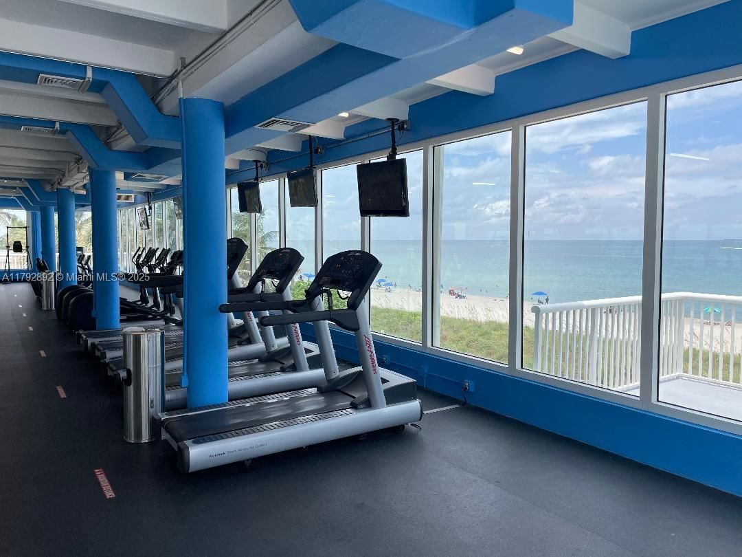 Real estate property located at 5401 Collins Ave #614, Miami-dade, The Carriage House Condo, Miami Beach, FL