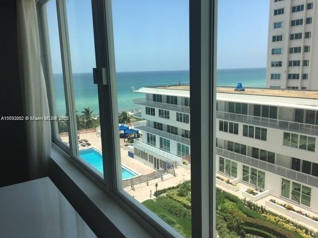 Real estate property located at 5401 Collins Ave #614, Miami-dade, The Carriage House Condo, Miami Beach, FL