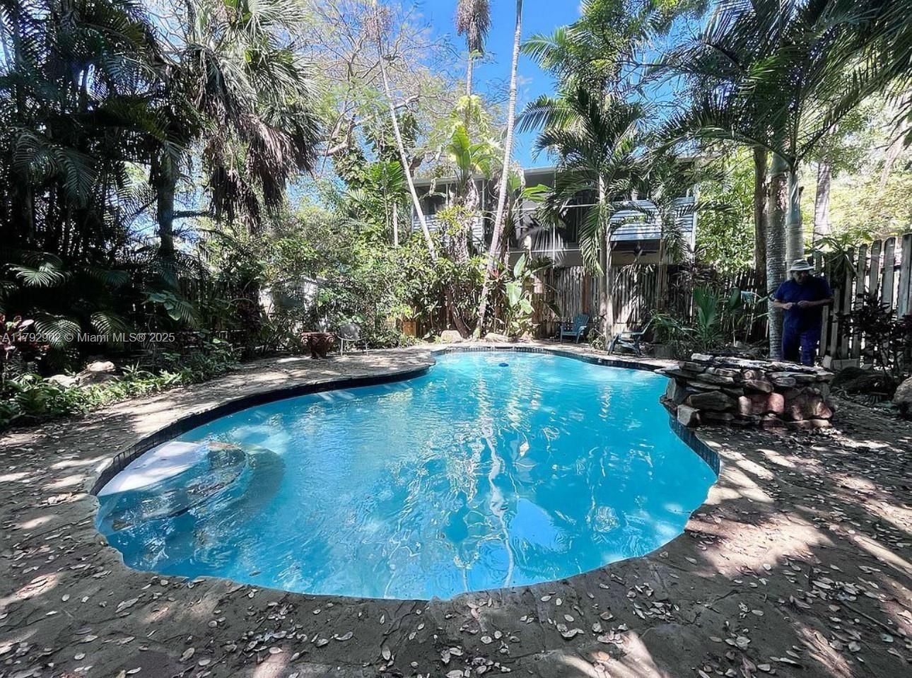 Real estate property located at 3161 Day Ave, Miami-dade, Biscayne Realty Cos, Miami, FL