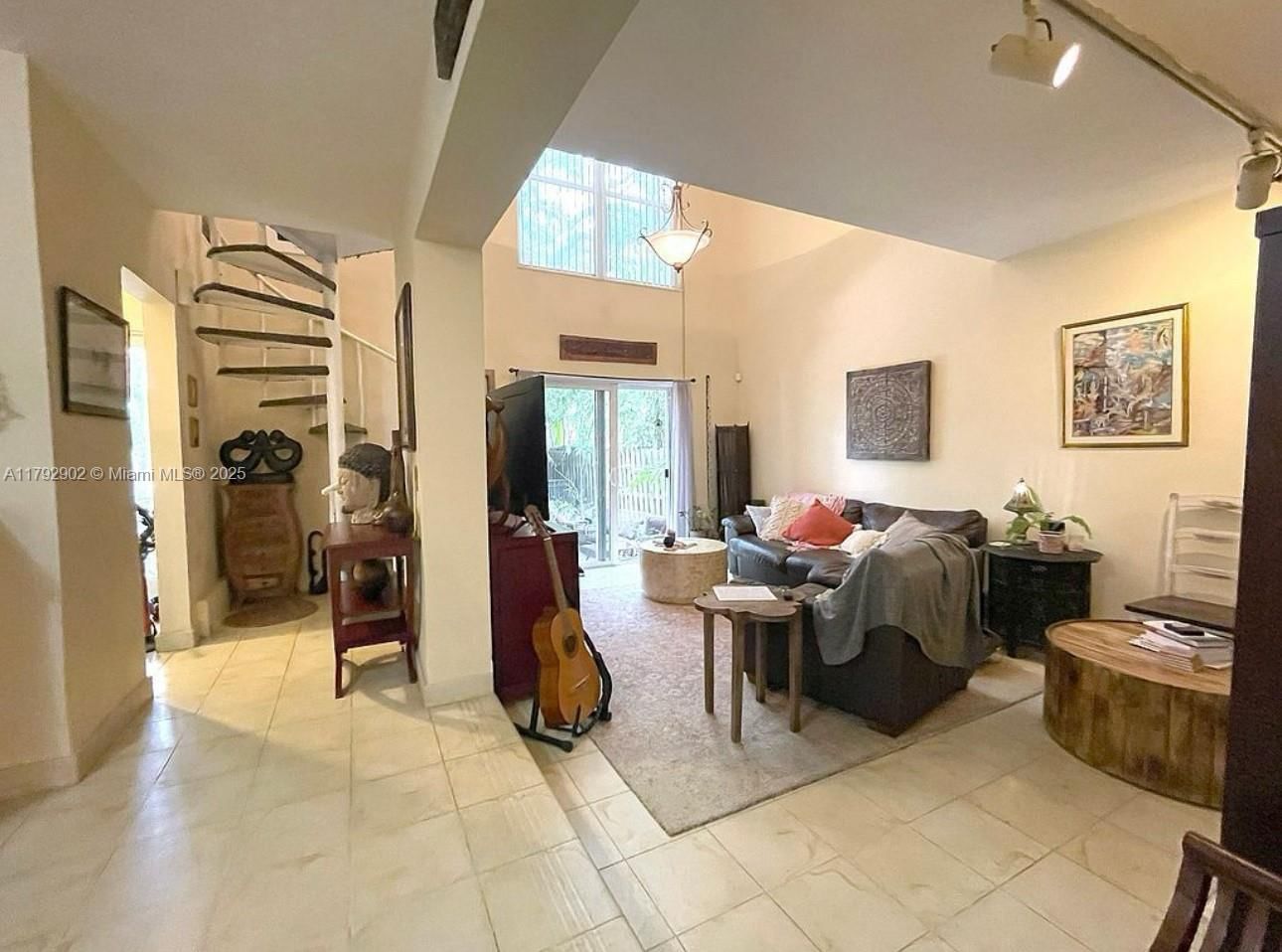Real estate property located at 3161 Day Ave, Miami-dade, Biscayne Realty Cos, Miami, FL