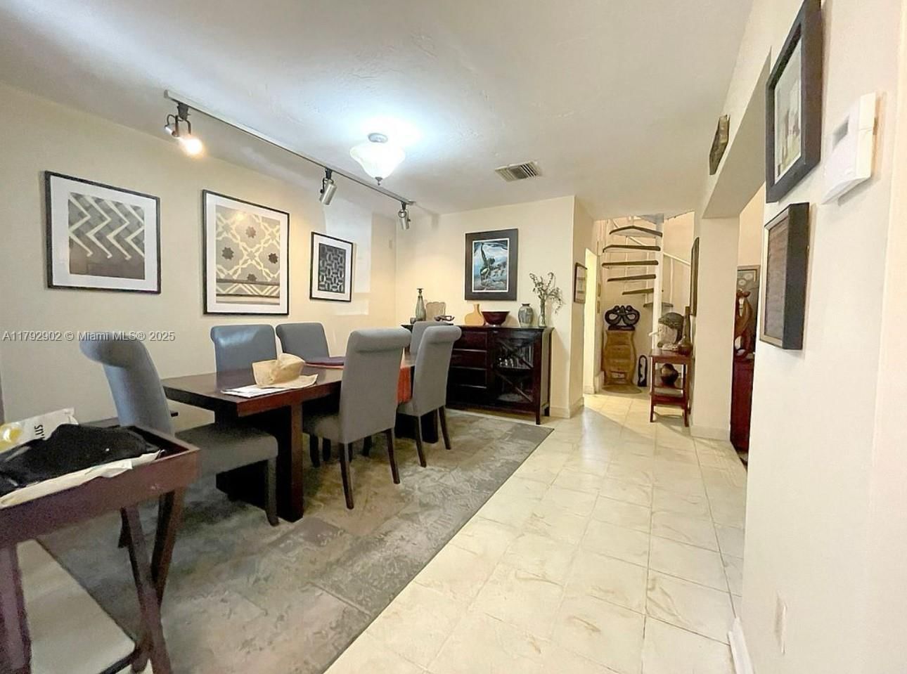Real estate property located at 3161 Day Ave, Miami-dade, Biscayne Realty Cos, Miami, FL