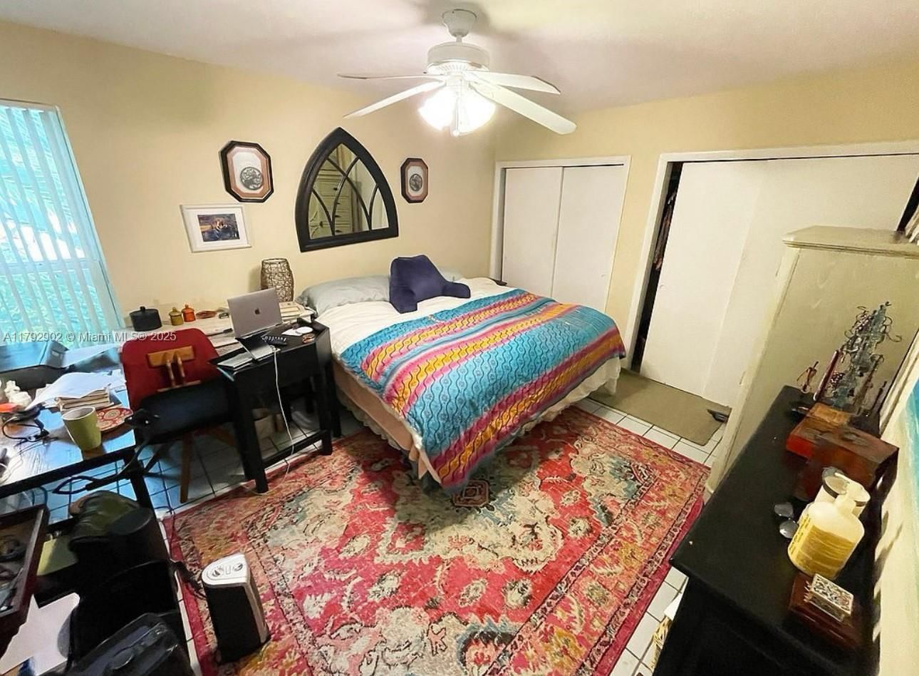 Real estate property located at 3161 Day Ave, Miami-dade, Biscayne Realty Cos, Miami, FL
