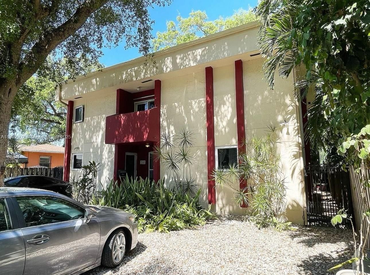 Real estate property located at 3161 Day Ave, Miami-dade, Biscayne Realty Cos, Miami, FL