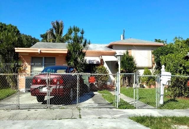 Real estate property located at 734 1st St, Broward, Binstock Sub No 2, Hallandale Beach, FL