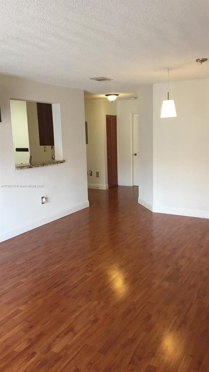 Real estate property located at 1140 125th Pl #205, Miami-dade, Villa Real Condo No 6, Miami, FL