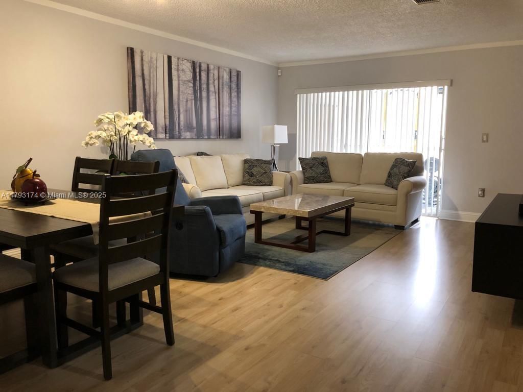 Real estate property located at 1140 125th Pl #205, Miami-dade, Villa Real Condo No 6, Miami, FL