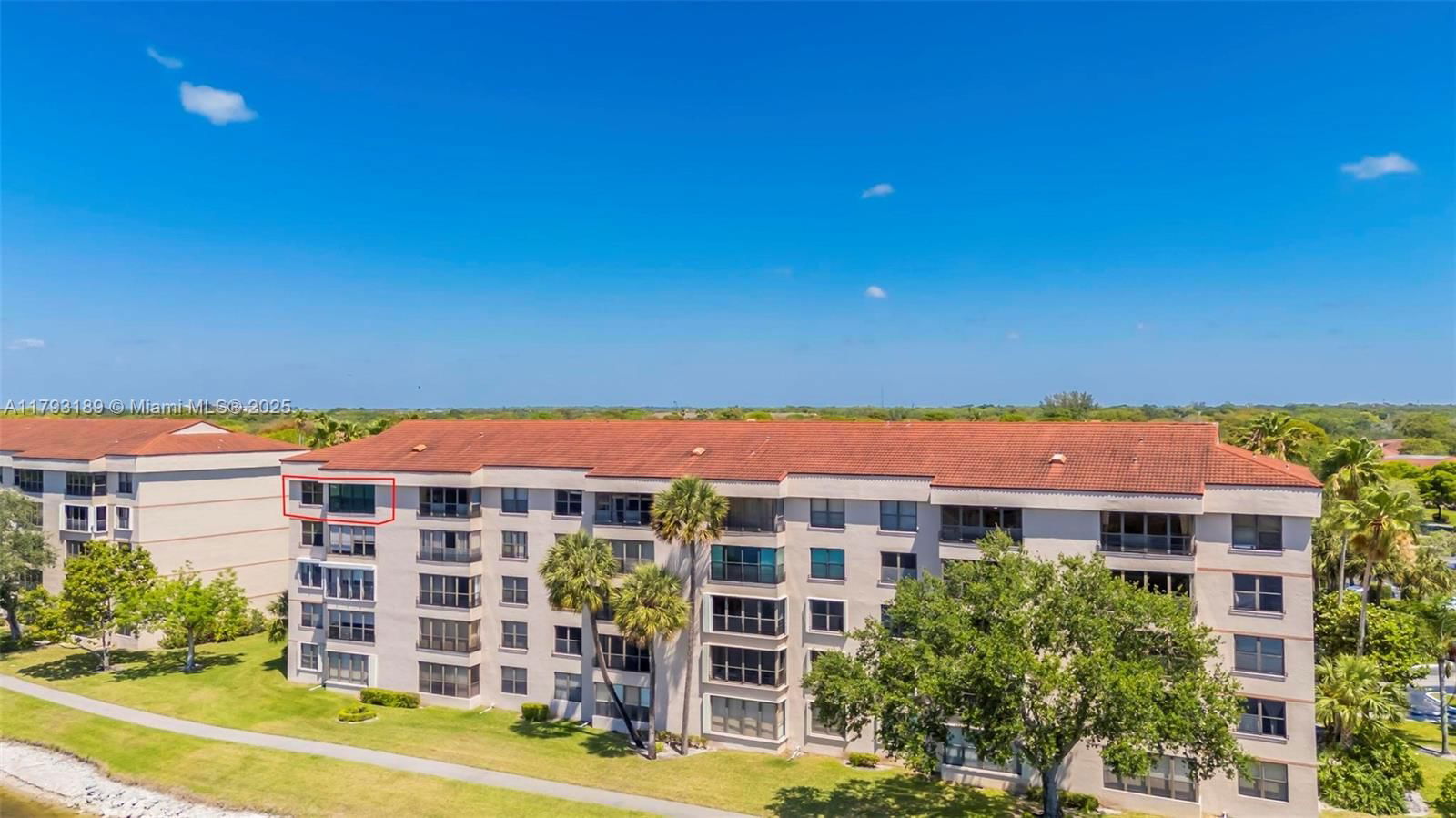 Real estate property located at 2767 Carambola Cir S #506, Broward, Applewood Village Ii-e Co, Coconut Creek, FL
