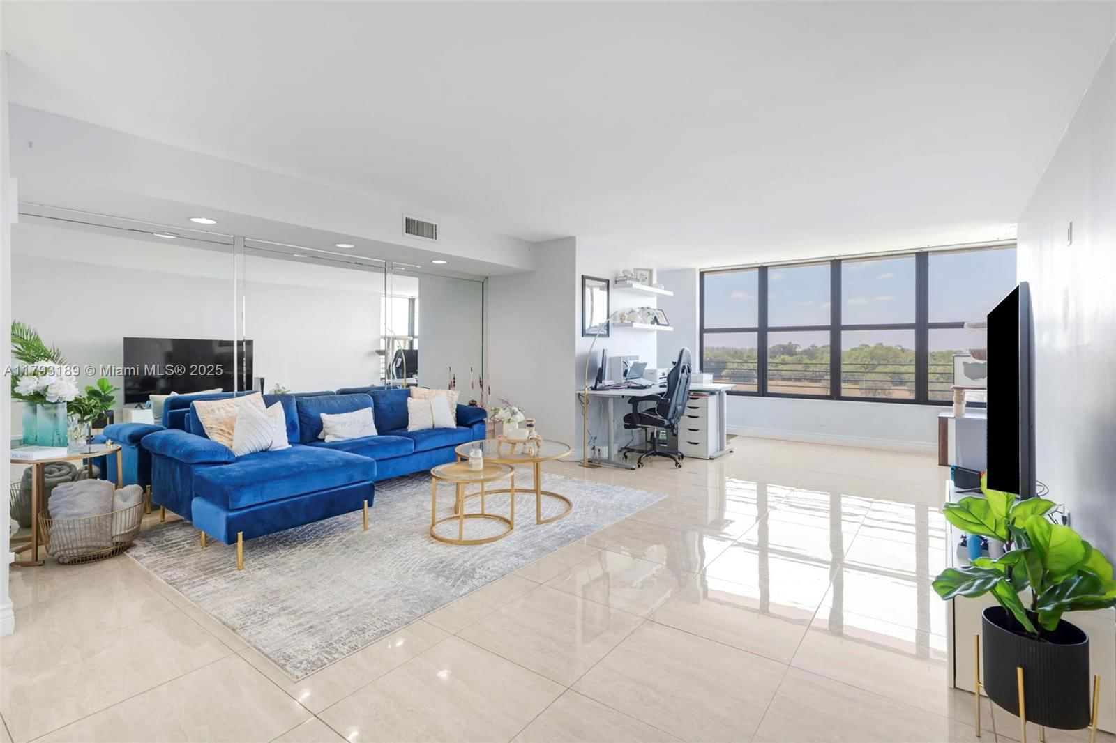 Real estate property located at 2767 Carambola Cir S #506, Broward, Applewood Village Ii-e Co, Coconut Creek, FL