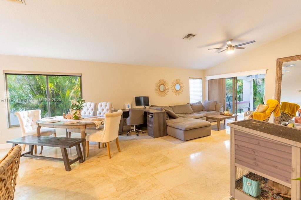 Real estate property located at 1558 Sunset Way, Broward, Sector 2- Parcels 21b 22, Weston, FL