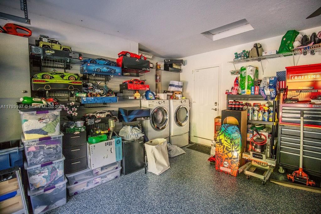 Real estate property located at 1558 Sunset Way, Broward, Sector 2- Parcels 21b 22, Weston, FL