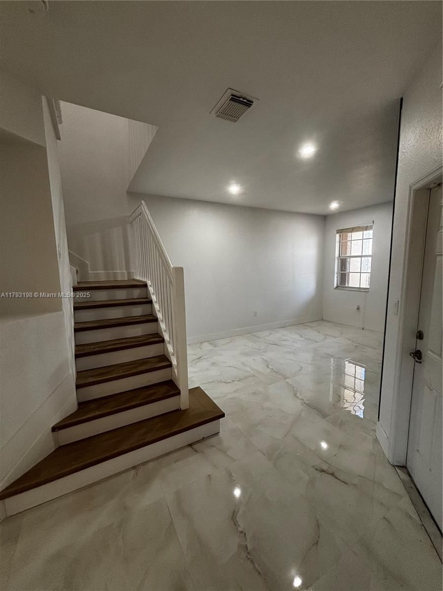 Real estate property located at 15345 119th Ln, Miami-dade, Century Garndens At Tamia, Miami, FL