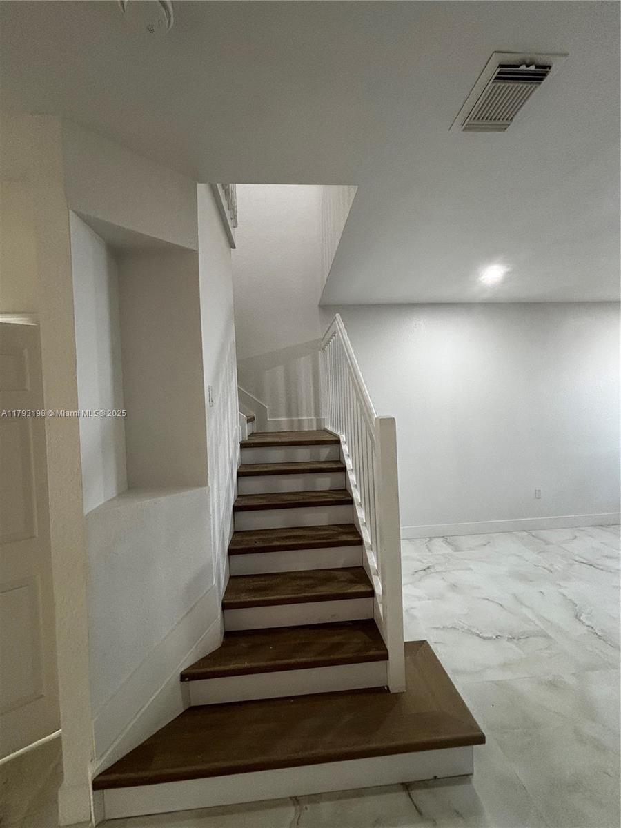 Real estate property located at 15345 119th Ln, Miami-dade, Century Garndens At Tamia, Miami, FL