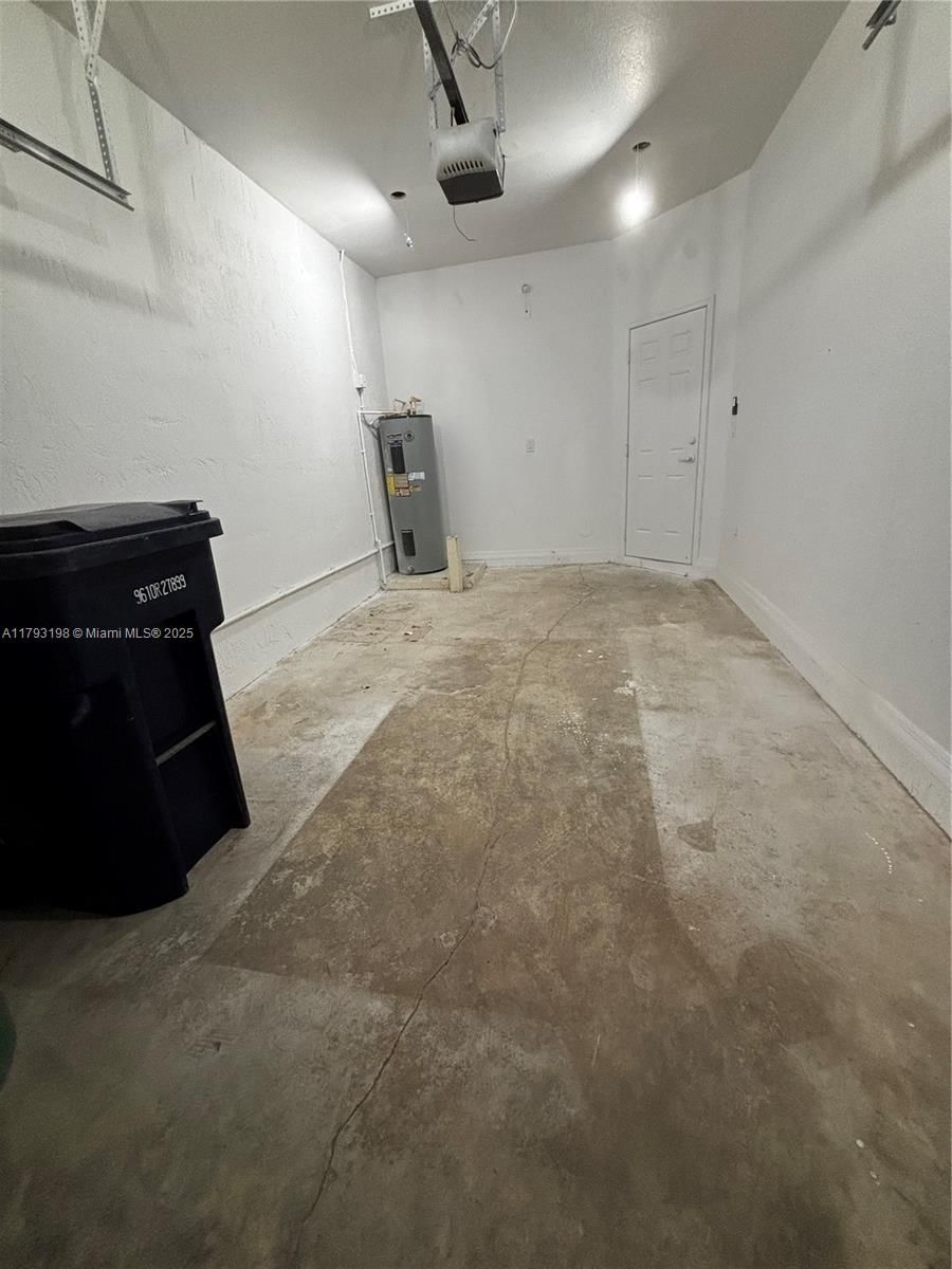 Real estate property located at 15345 119th Ln, Miami-dade, Century Garndens At Tamia, Miami, FL