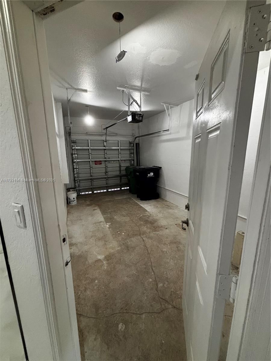 Real estate property located at 15345 119th Ln, Miami-dade, Century Garndens At Tamia, Miami, FL