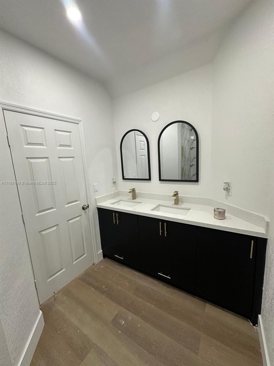 Real estate property located at 15345 119th Ln, Miami-dade, Century Garndens At Tamia, Miami, FL