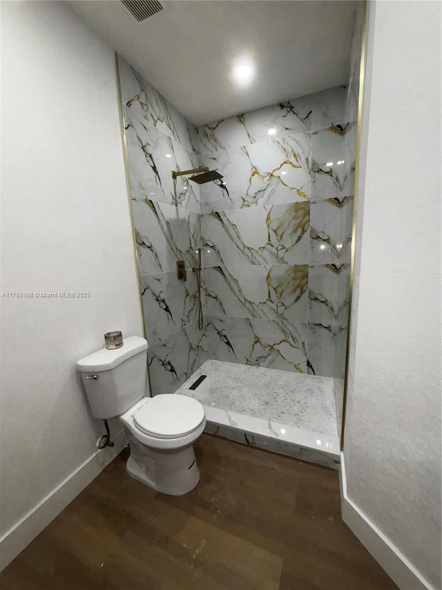 Real estate property located at 15345 119th Ln, Miami-dade, Century Garndens At Tamia, Miami, FL