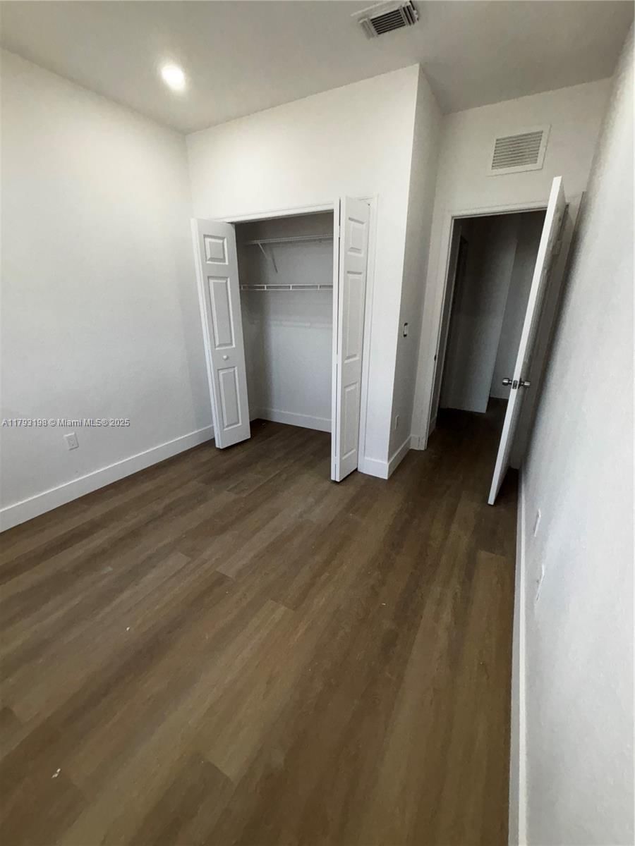 Real estate property located at 15345 119th Ln, Miami-dade, Century Garndens At Tamia, Miami, FL