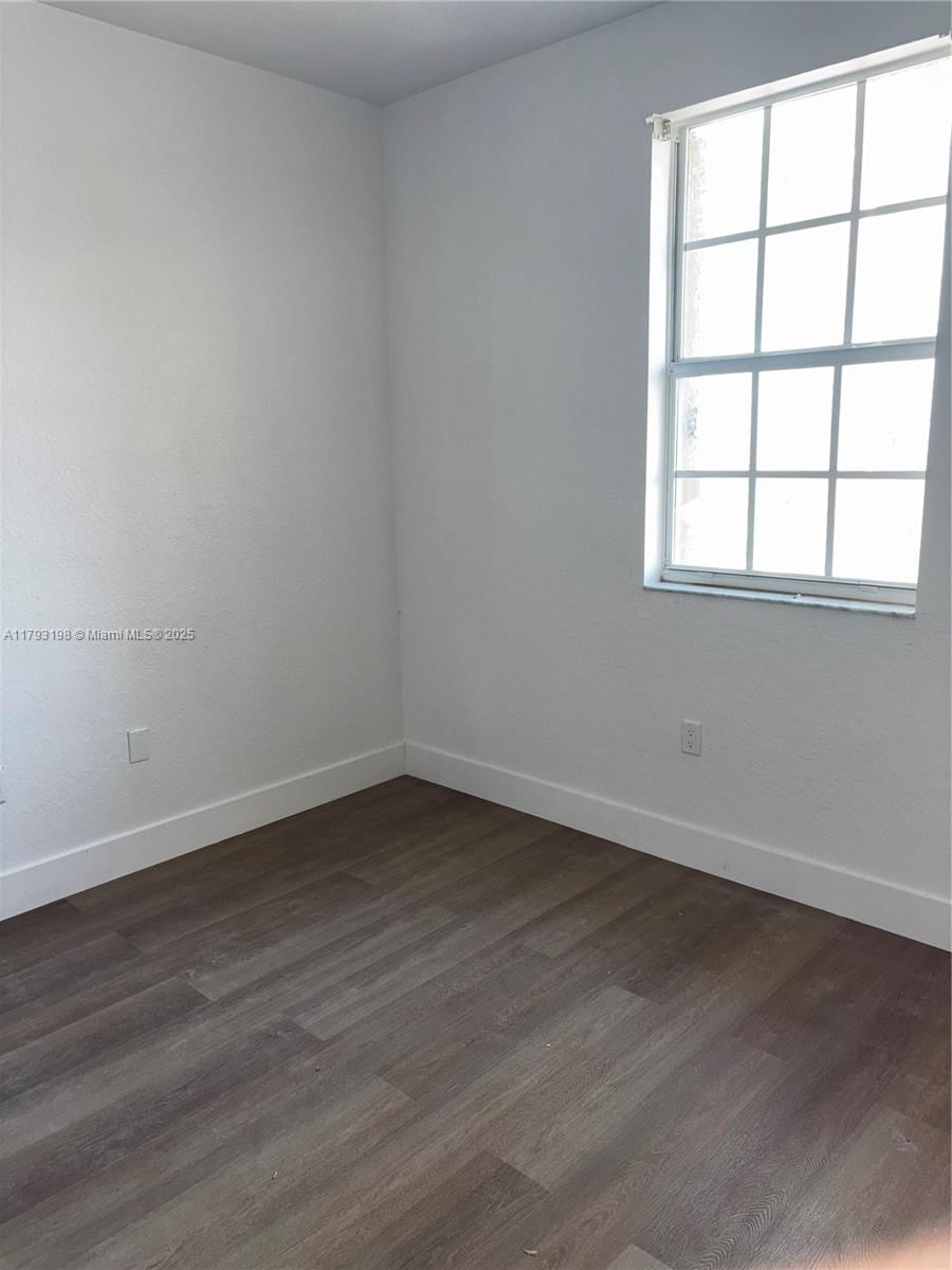 Real estate property located at 15345 119th Ln, Miami-dade, Century Garndens At Tamia, Miami, FL