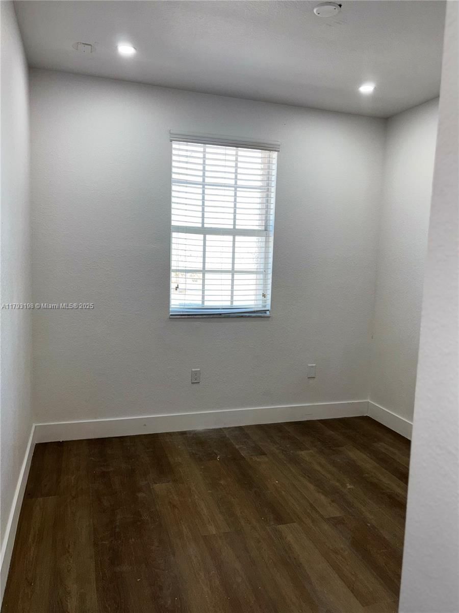Real estate property located at 15345 119th Ln, Miami-dade, Century Garndens At Tamia, Miami, FL