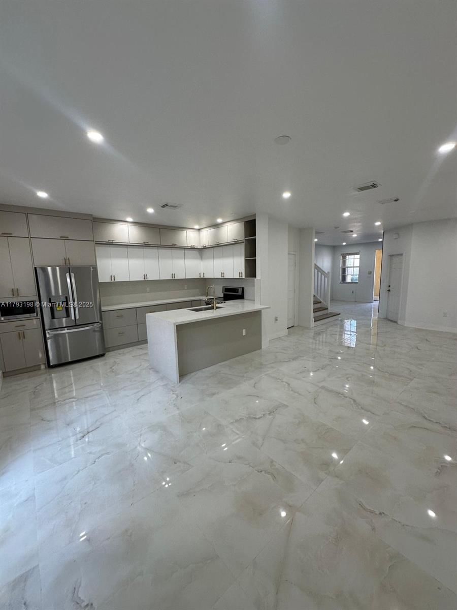Real estate property located at 15345 119th Ln, Miami-dade, Century Garndens At Tamia, Miami, FL