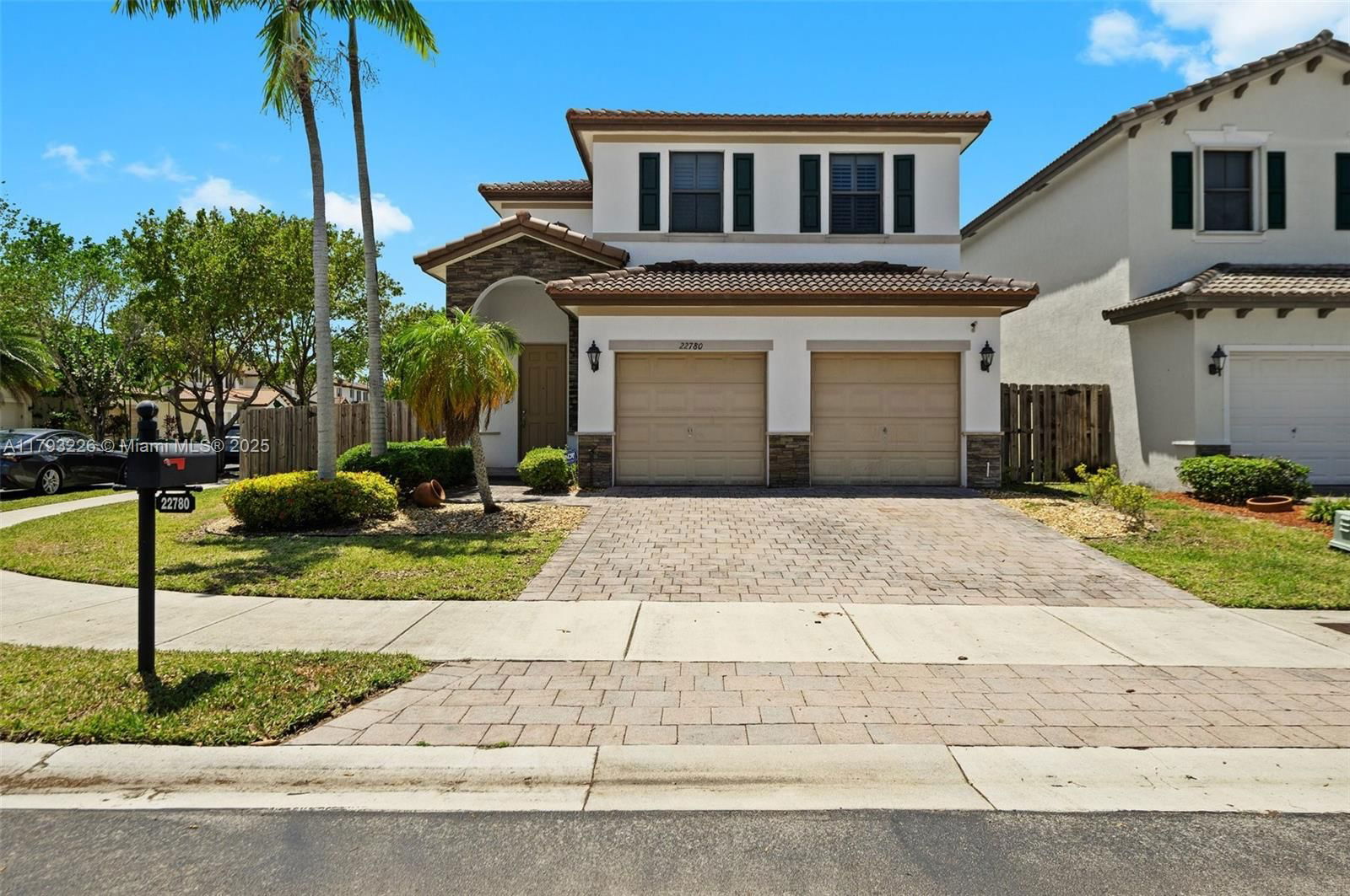 Real estate property located at 22780 92nd Ct, Miami-dade, Lakes By The Bay Faye Rep, Cutler Bay, FL