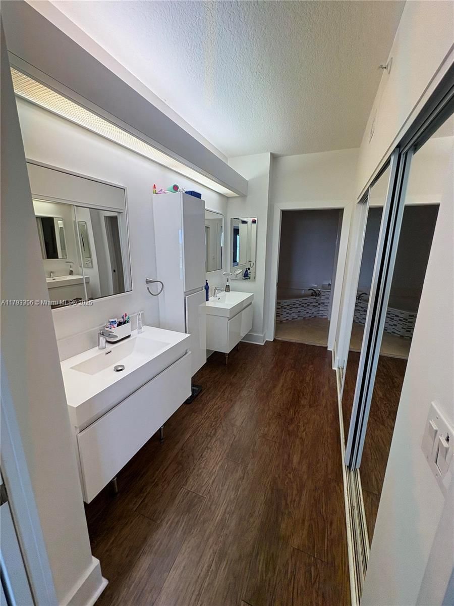Real estate property located at 10730 66th St #512, Miami-dade, Captiva Condo A, Doral, FL