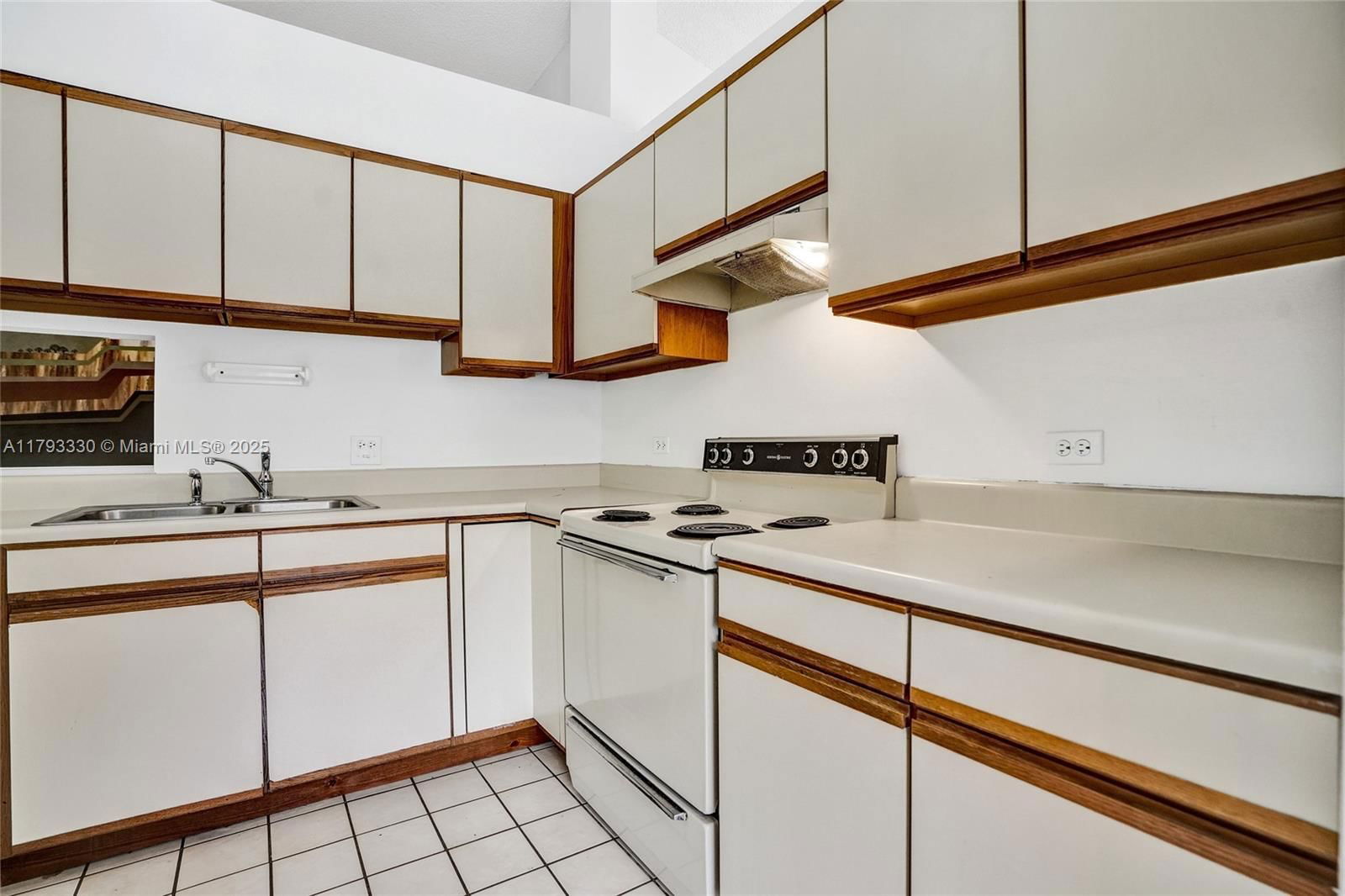 Real estate property located at 2011 44th Ter, Broward, Rock Hill Sec, Fort Lauderdale, FL