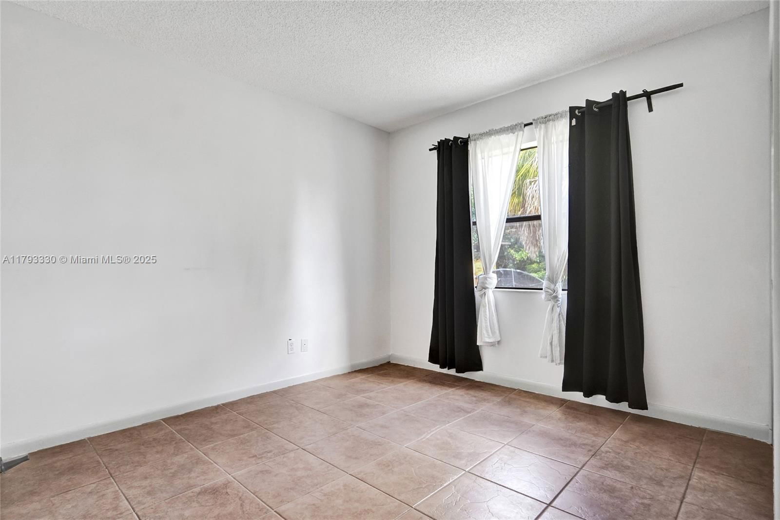 Real estate property located at 2011 44th Ter, Broward, Rock Hill Sec, Fort Lauderdale, FL