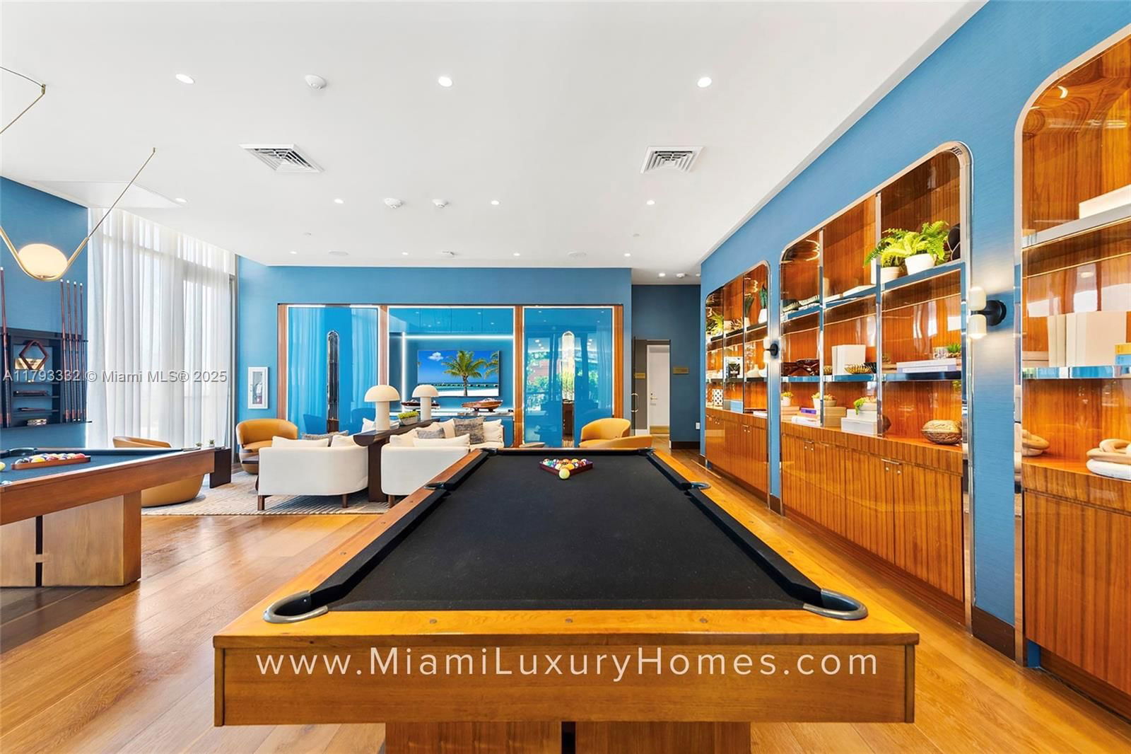 Real estate property located at 2655 Bayshore Dr. #1606, Miami-dade, Mr. C Bayshore, Coconut Grove, FL