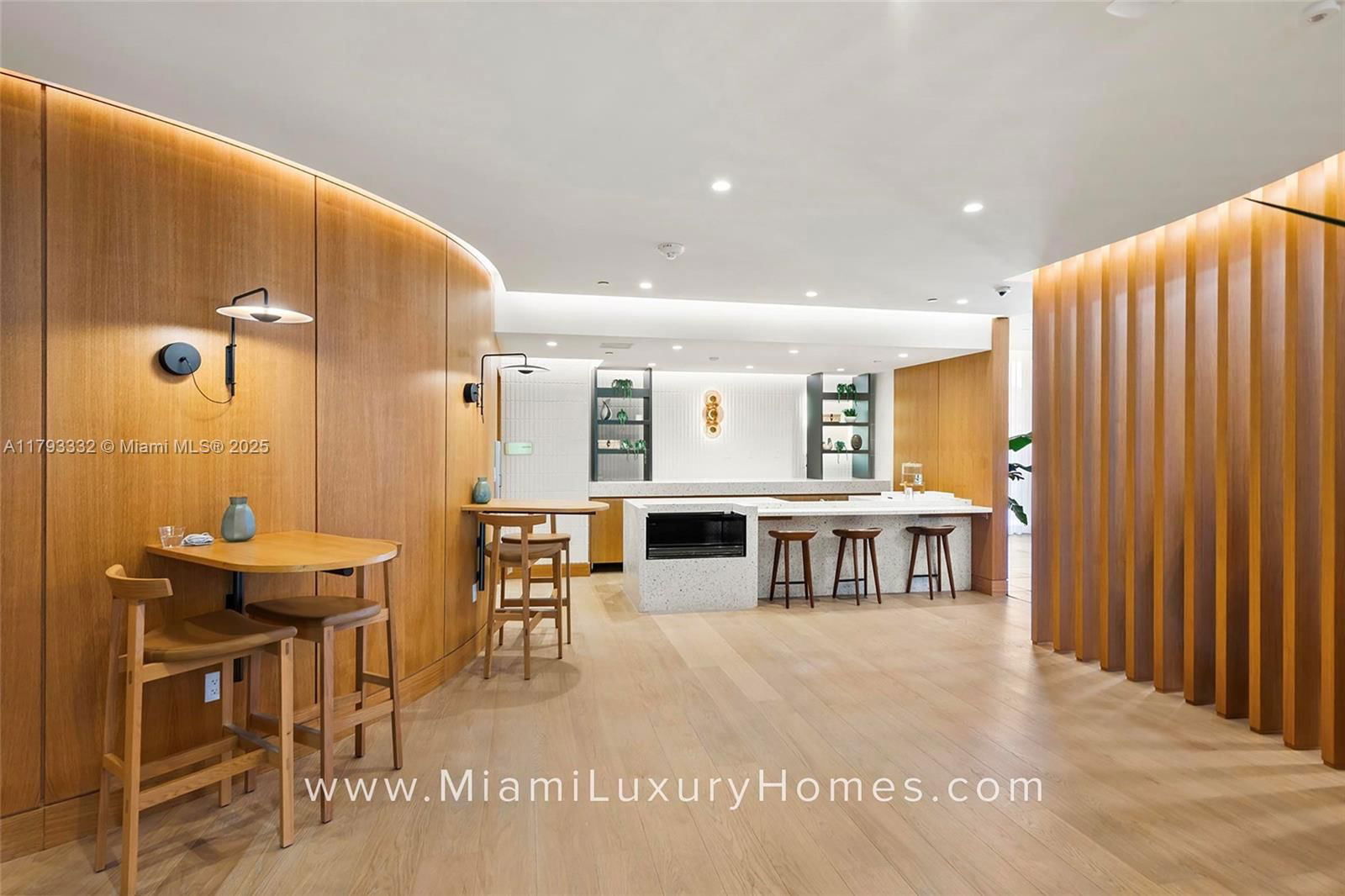 Real estate property located at 2655 Bayshore Dr. #1606, Miami-dade, Mr. C Bayshore, Coconut Grove, FL